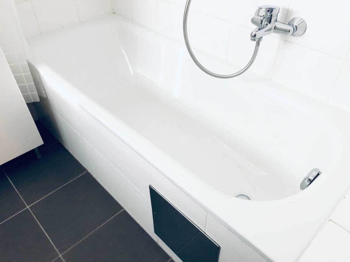 25H Garden Apartment Plus Private Beach Neusiedl am See Bagian luar foto